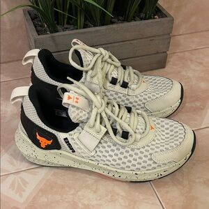 Under Armour Cream and Black Kids Sneakers